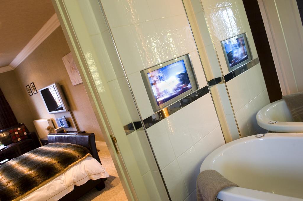 Bed & Breakfast Number One St Lukes 5*