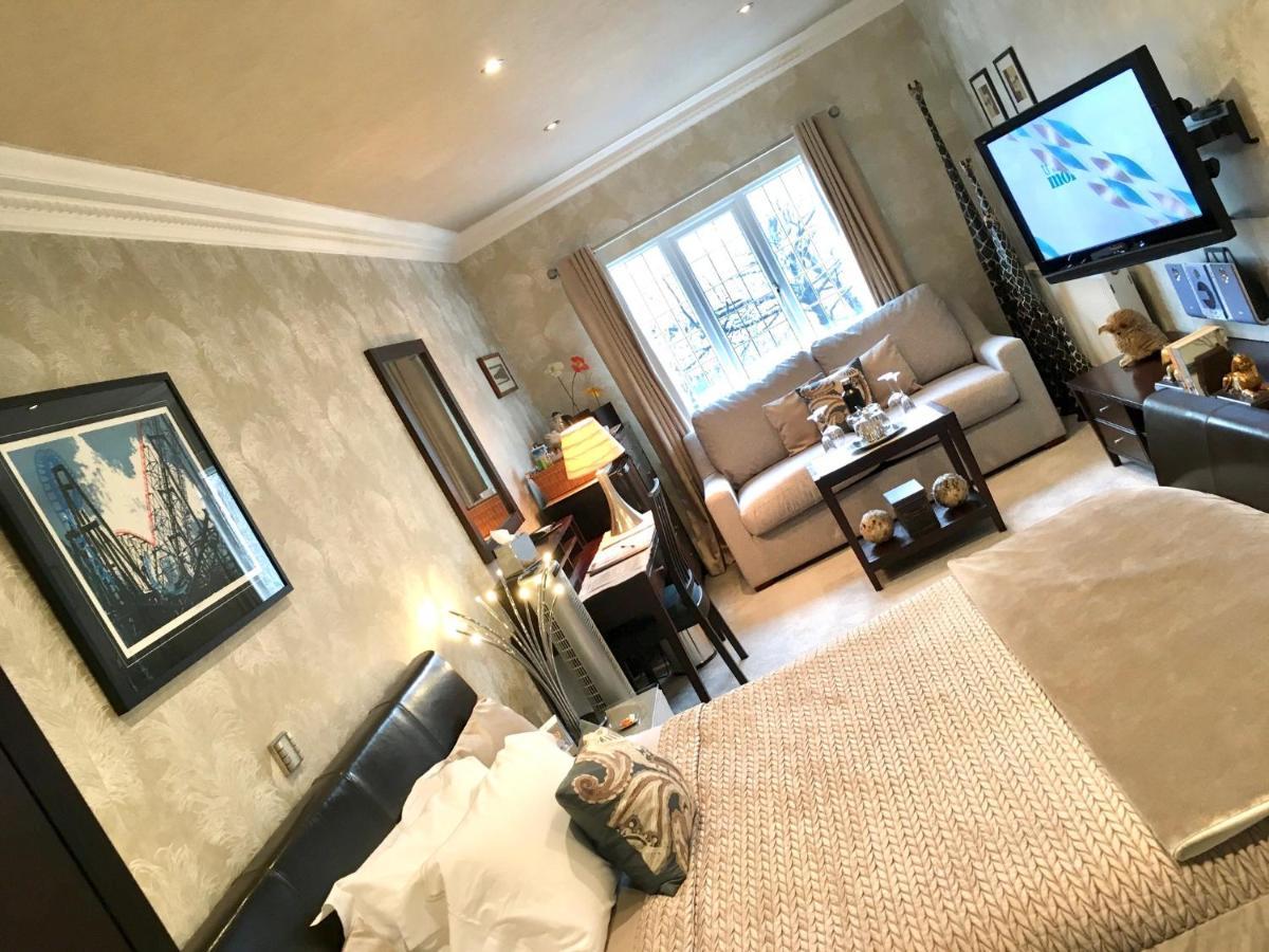 Number One St Lukes Bed and breakfast Blackpool