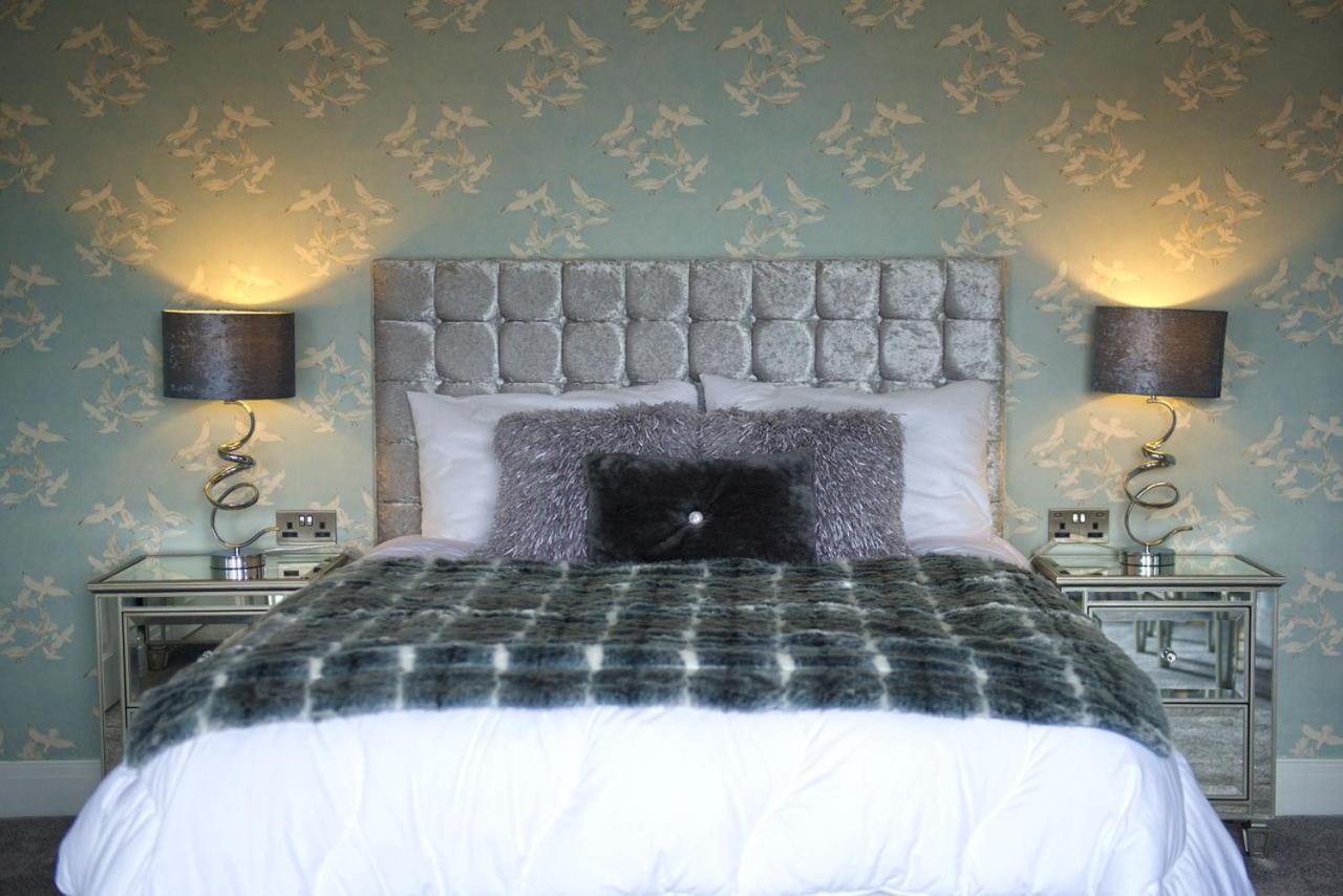 Bed and breakfast Number One St Lukes 5*